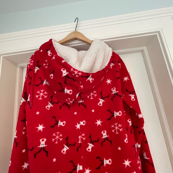 NWT Santa onesie - Picture 3 of 7